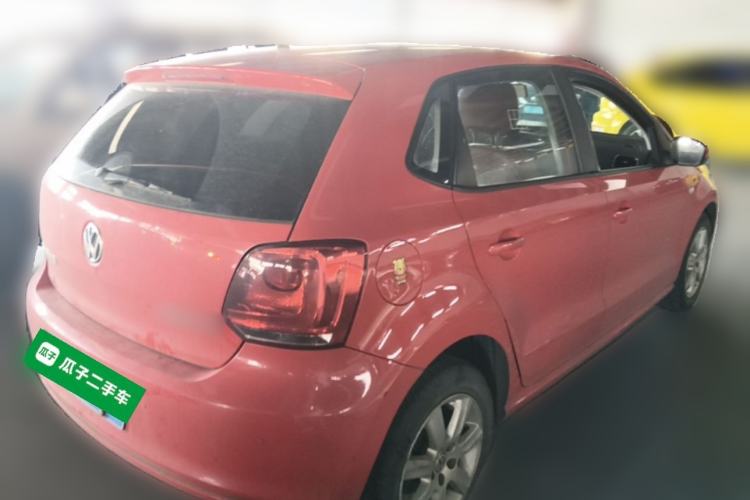 Used Volkswagen Polo 2013 1.6L Automatic Comfort Edition Rear Right 45 Deg