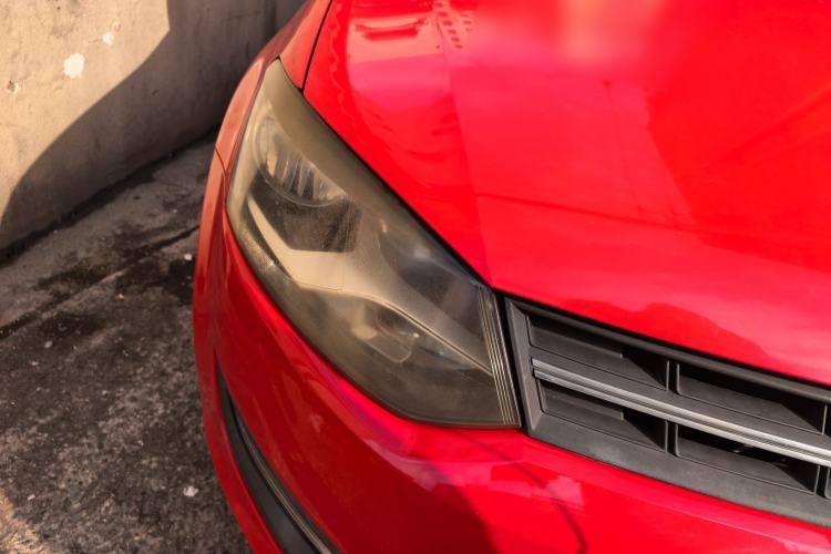 Used Volkswagen Polo 2013 1.4L Automatic Comfort Edition Right Front Headlight