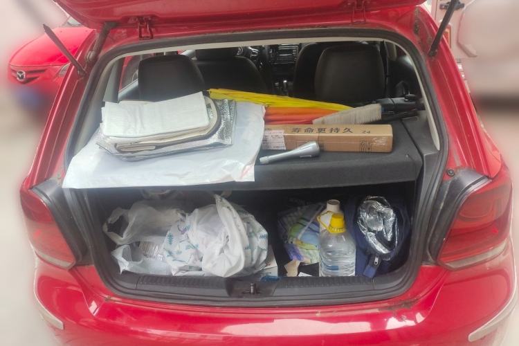 Used Volkswagen Polo 2013 1.4L Automatic Luxury Edition Trunk