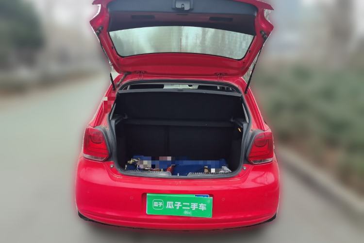 Used Volkswagen Polo 2013 1.4L Manual Comfort Edition Trunk