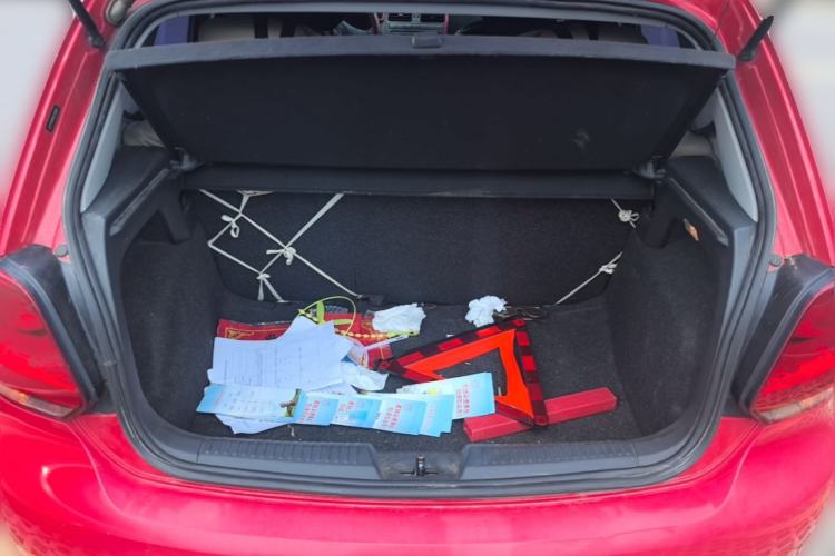 Used Volkswagen Polo 2013 1.4L Manual Fashion Edition Trunk