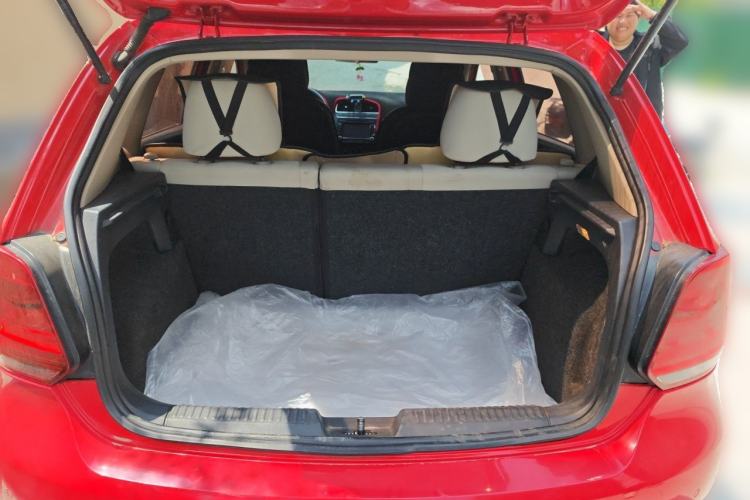 Used Volkswagen Polo 2013 1.4L Automatic Comfort Edition Trunk