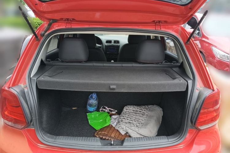 Used Volkswagen Polo 2013 1.4L Manual Fashion Edition Trunk
