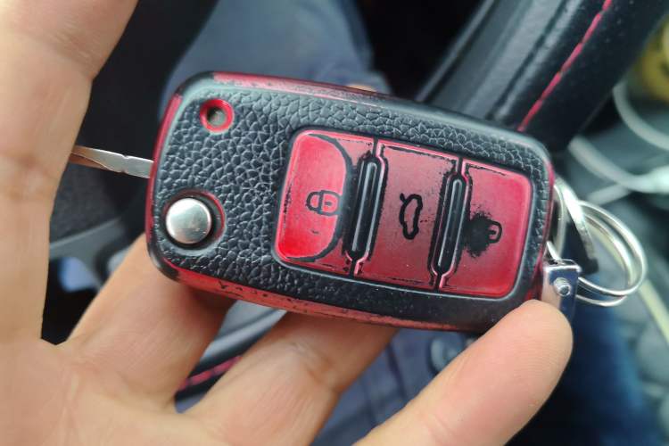 Used Volkswagen Polo 2013 1.4L Manual Comfort Edition Vehicle Key