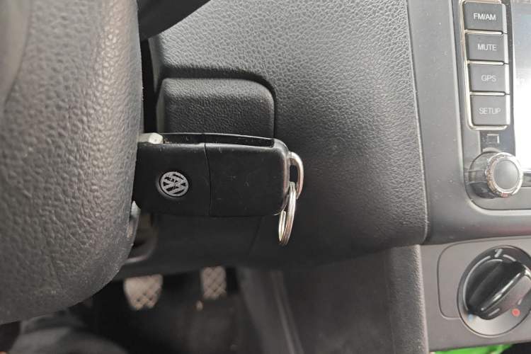 Used Volkswagen Polo 2013 1.4L Manual Fashion Edition Vehicle Key