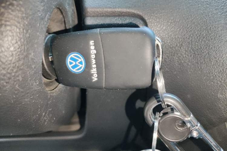 Used Volkswagen Polo 2013 1.6L Automatic Luxury Edition Vehicle Key