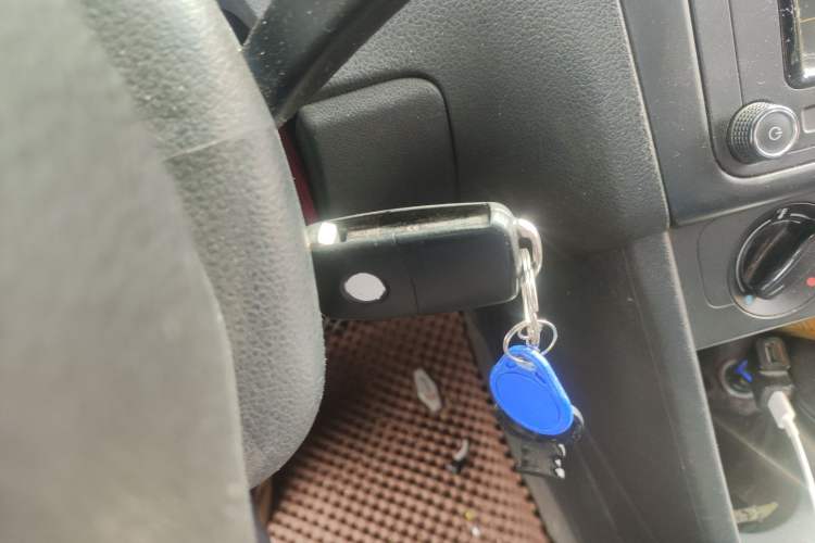 Used Volkswagen Polo 2013 1.6L Automatic Comfort Edition Vehicle Key