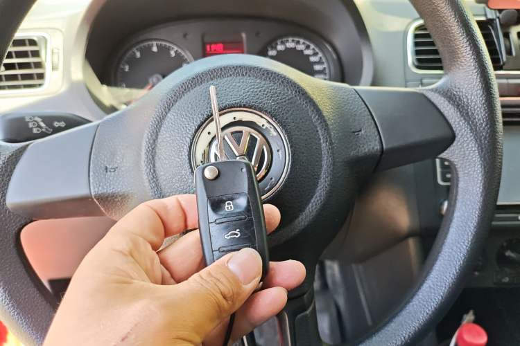 Used Volkswagen Polo 2013 1.6L Automatic Comfort Edition Vehicle Key