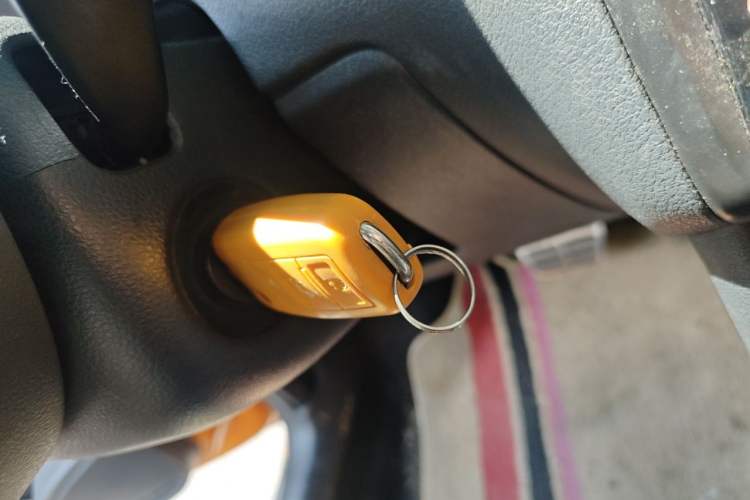 Used Volkswagen Polo 2013 1.6L Automatic Comfort Edition Vehicle Key