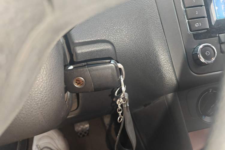 Used Volkswagen Polo 2013 1.4L Manual Fashion Edition Vehicle Key