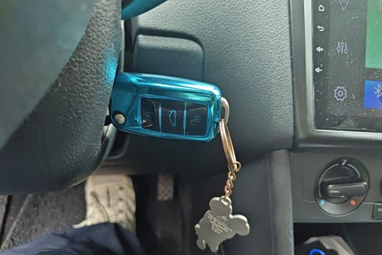 Used Volkswagen Polo 2013 1.6L Automatic Comfort Edition Vehicle Key