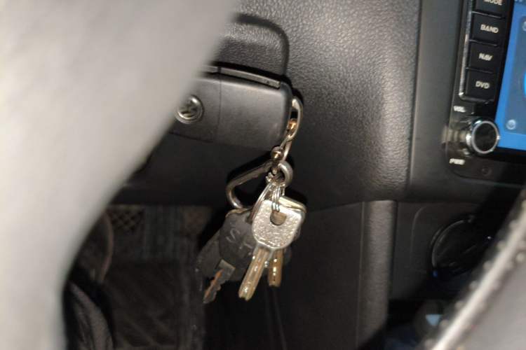 Used Volkswagen Polo 2013 1.6L Automatic Comfort Edition Vehicle Key