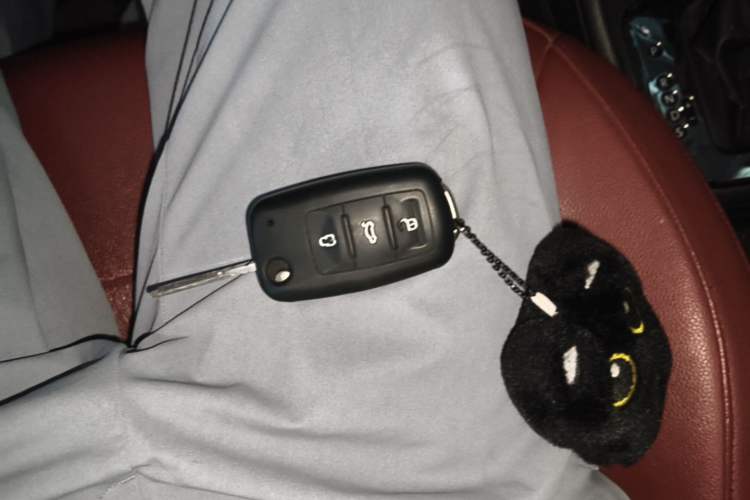 Used Volkswagen Polo 2013 1.6L Automatic Comfort Edition Vehicle Key