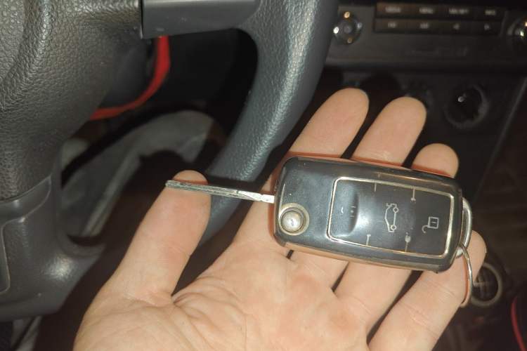 Used Volkswagen Polo 2013 1.4L Manual Fashion Edition Vehicle Key