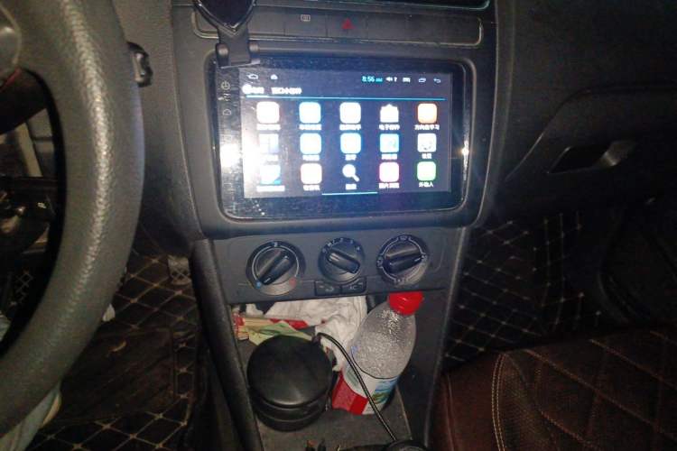 Used Volkswagen Polo 2013 1.4L Manual Comfort Edition Audio And AC Panel