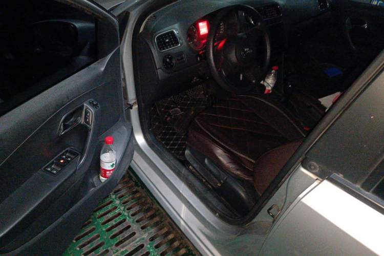 Used Volkswagen Polo 2013 1.4L Manual Comfort Edition Driver Seat