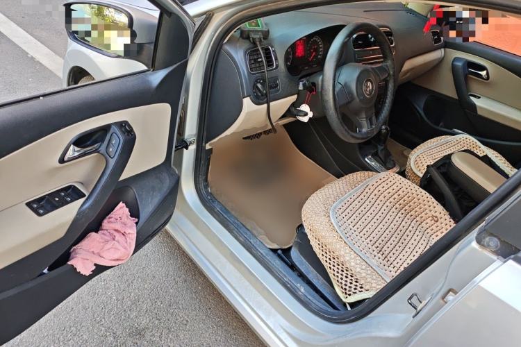 Used Volkswagen Polo 2013 1.4L Automatic Comfort Edition Driver Seat