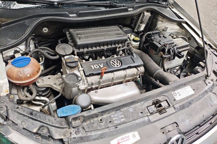 Used Volkswagen Polo 2013 1.4L Automatic Luxury Edition Engine Bay