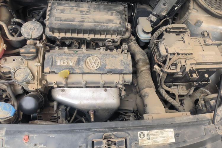 Used Volkswagen Polo 2013 1.6L Automatic Comfort Edition Engine Bay