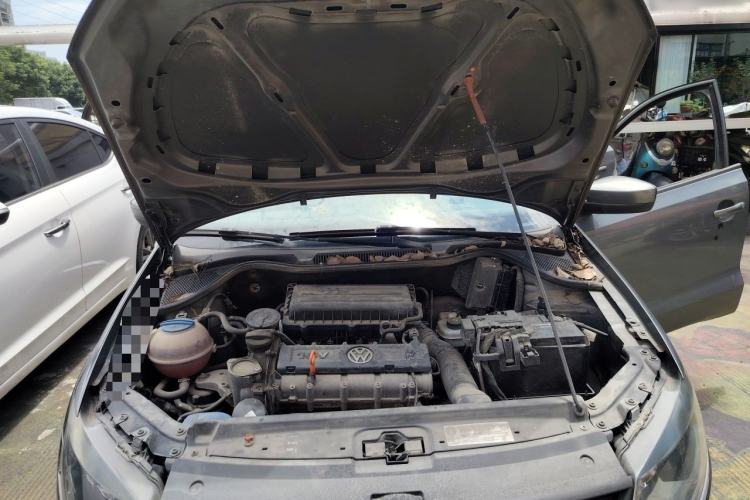 Used Volkswagen Polo 2013 1.4L Manual Fashion Edition Engine Bay