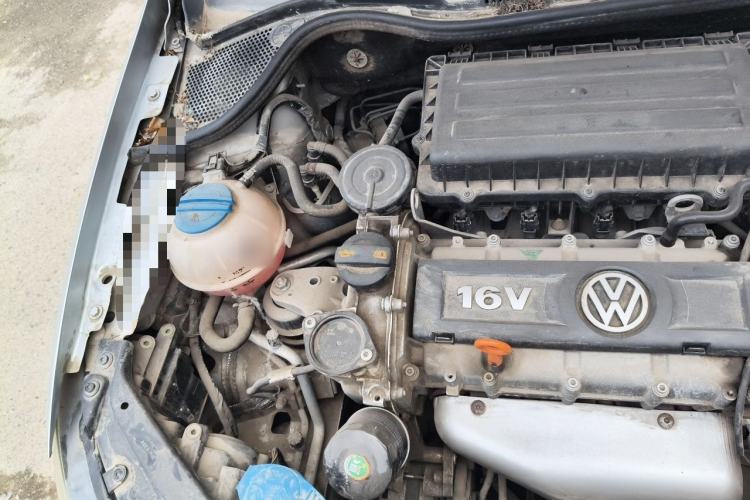 Used Volkswagen Polo 2013 1.4L Automatic Comfort Edition Engine Bay Right