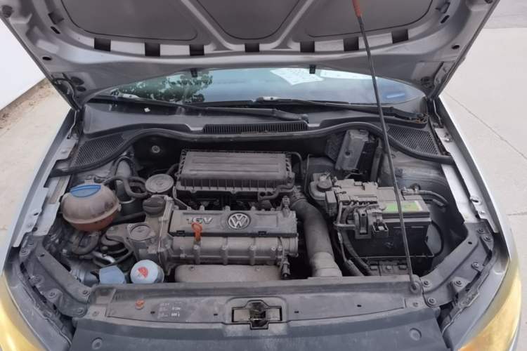 Used Volkswagen Polo 2013 1.4L Manual Fashion Edition Engine Bay