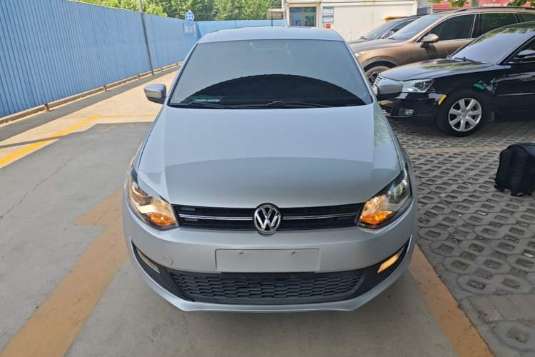 Used Volkswagen Polo 2013 1.4L Automatic Comfort Edition Front