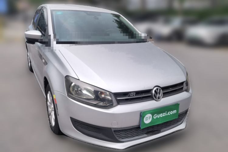 Used Volkswagen Polo 2013 1.4L Manual Fashion Edition Front Right 45 Deg