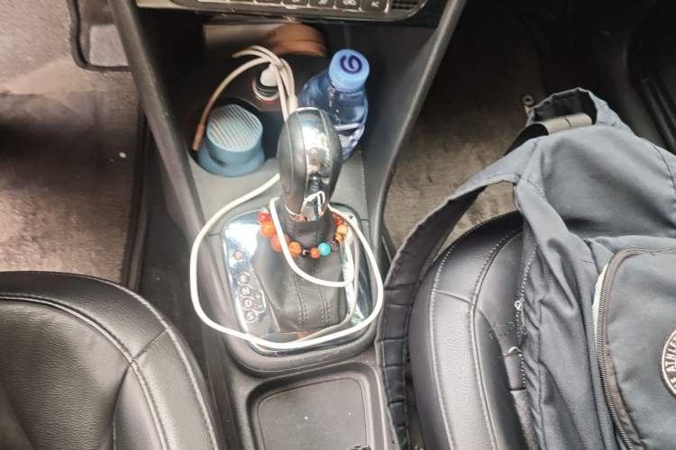 Used Volkswagen Polo 2013 1.4L Automatic Luxury Edition Gear Lever