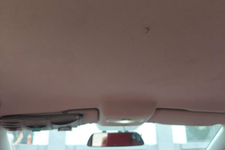 Used Volkswagen Polo 2013 1.4L Automatic Comfort Edition Headliner