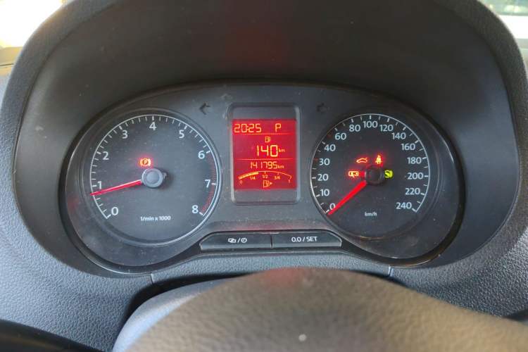 Used Volkswagen Polo 2013 1.6L Automatic Comfort Edition Instrument Cluster