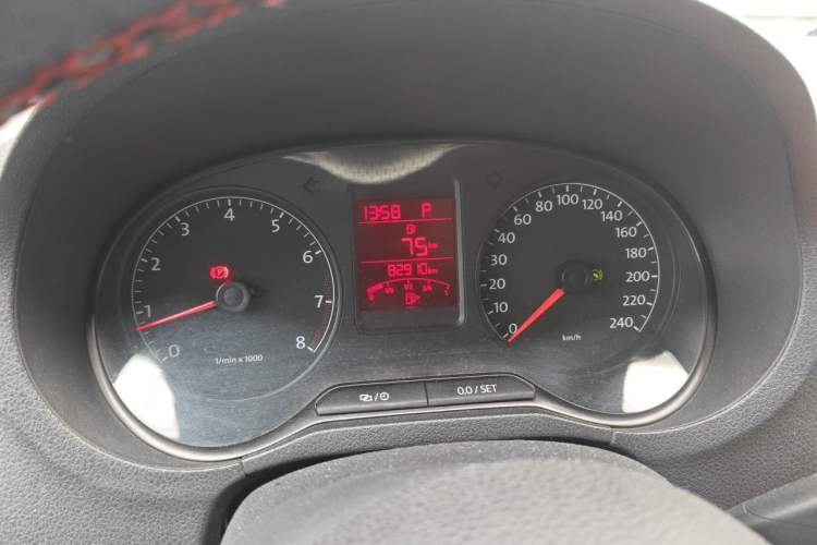 Used Volkswagen Polo 2013 1.4L Automatic Comfort Edition Instrument Cluster