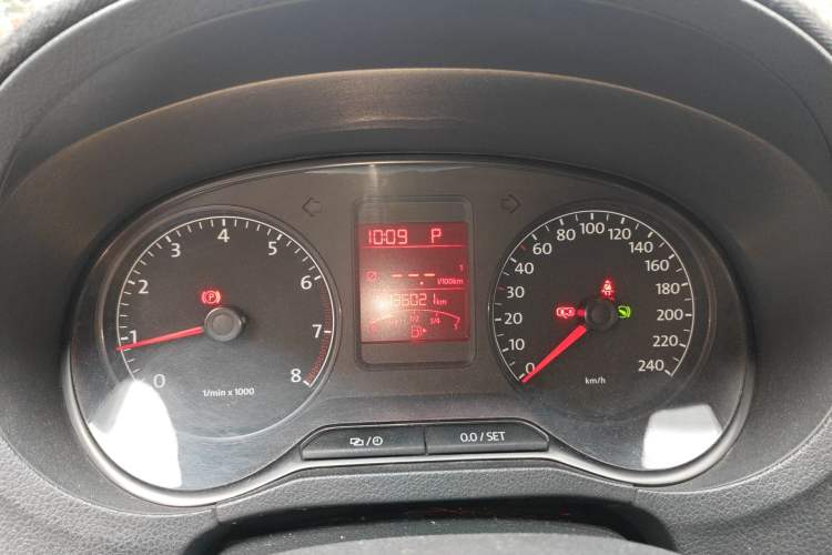 Used Volkswagen Polo 2013 1.6L Automatic Luxury Edition Instrument Cluster