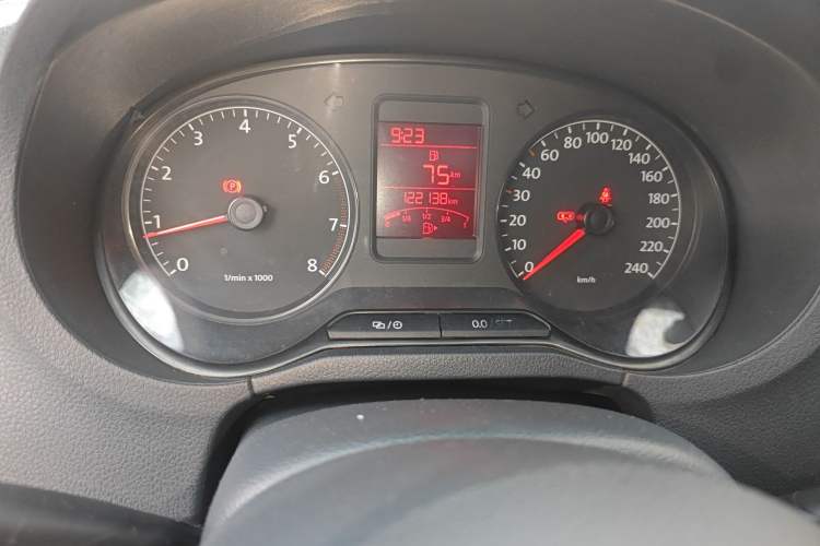 Used Volkswagen Polo 2013 1.4L Manual Comfort Edition Instrument Cluster