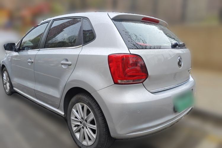 Used Volkswagen Polo 2013 1.6L Automatic Luxury Edition Rear Left 45 Deg