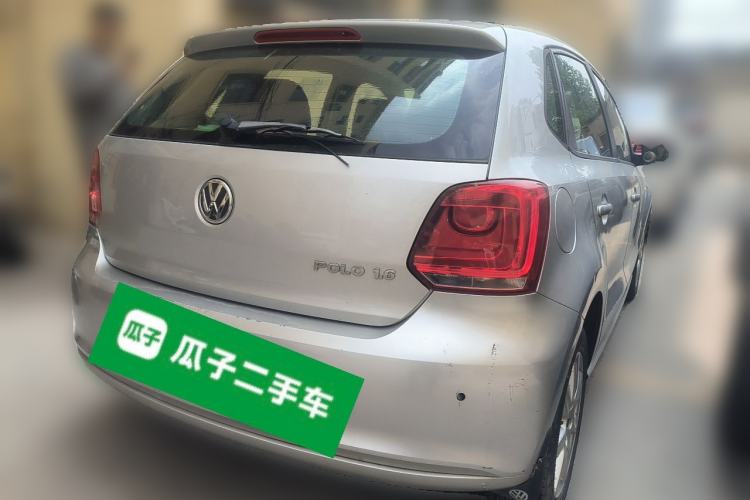 Used Volkswagen Polo 2013 1.6L Automatic Comfort Edition Rear Right 45 Deg