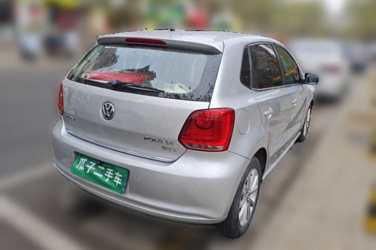 Used Volkswagen Polo 2013 1.6L Automatic Luxury Edition Rear Right 45 Deg