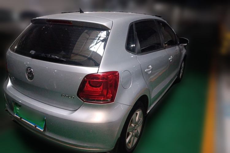 Used Volkswagen Polo 2013 1.4L Manual Comfort Edition Rear Right 45 Deg