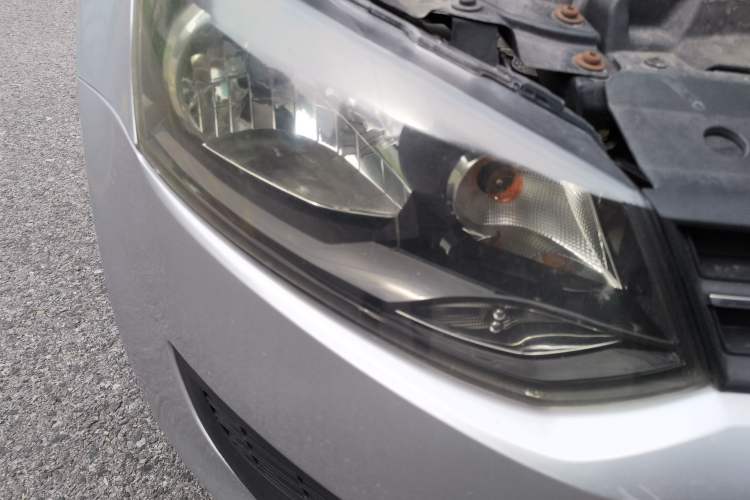 Used Volkswagen Polo 2013 1.4L Manual Fashion Edition Right Front Headlight