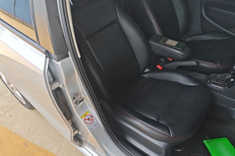 Used Volkswagen Polo 2013 1.4L Automatic Comfort Edition Right Front Seat