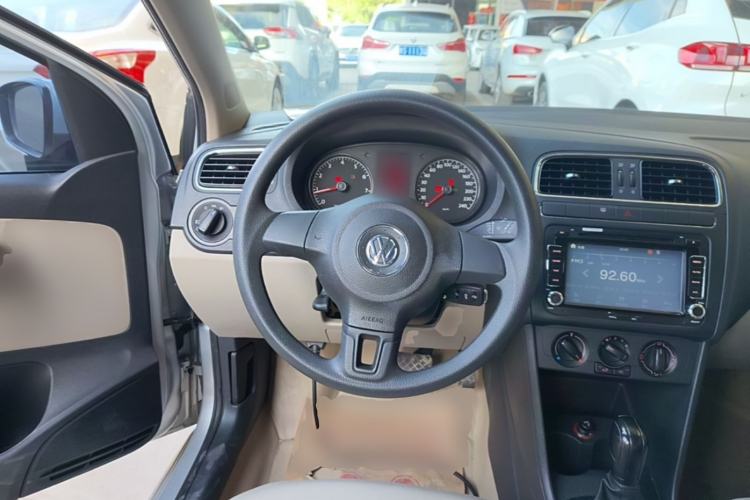 Used Volkswagen Polo 2013 1.4L Automatic Comfort Edition Steering Wheel