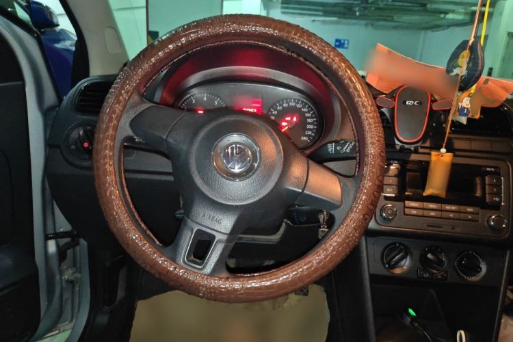 Used Volkswagen Polo 2013 1.4L Manual Fashion Edition Steering Wheel