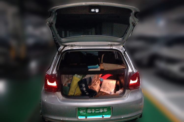 Used Volkswagen Polo 2013 1.4L Manual Comfort Edition Trunk