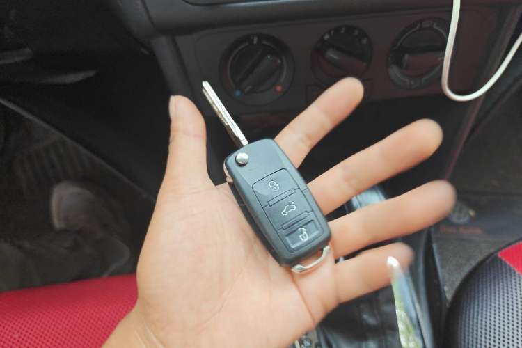 Used Volkswagen Polo 2013 1.4L Automatic Comfort Edition Vehicle Key