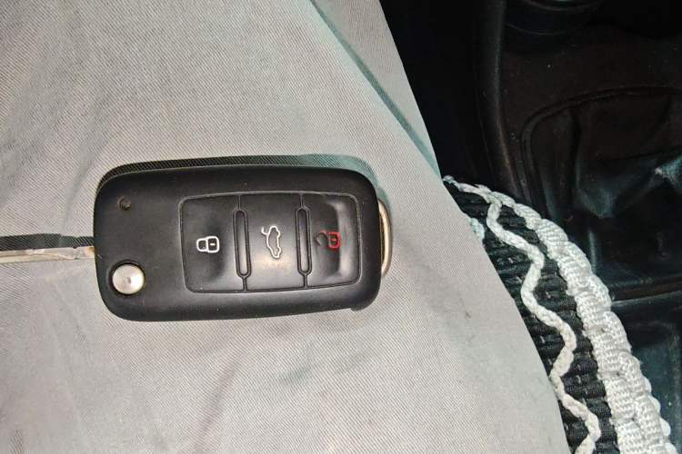 Used Volkswagen Polo 2013 1.4L Manual Fashion Edition Vehicle Key