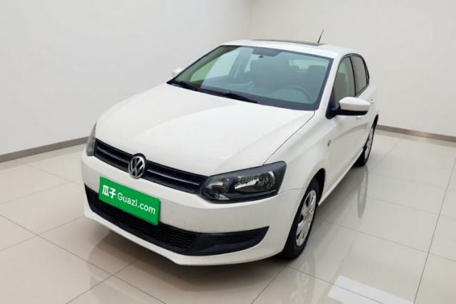 Used Volkswagen Polo 2013 1.4L Manual Fashion Edition