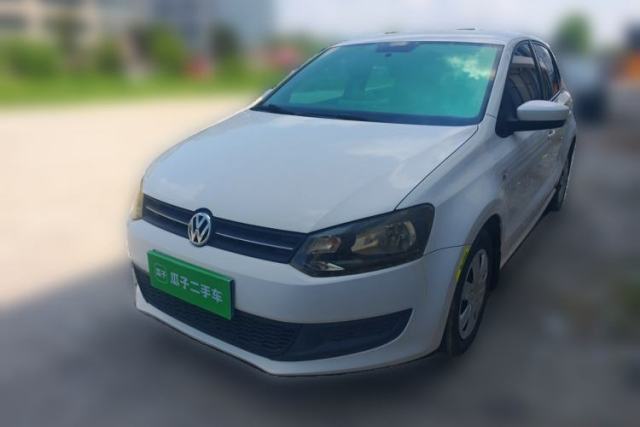 Ojetý Volkswagen Polo 2013 1.4L Manual Fashion Edition