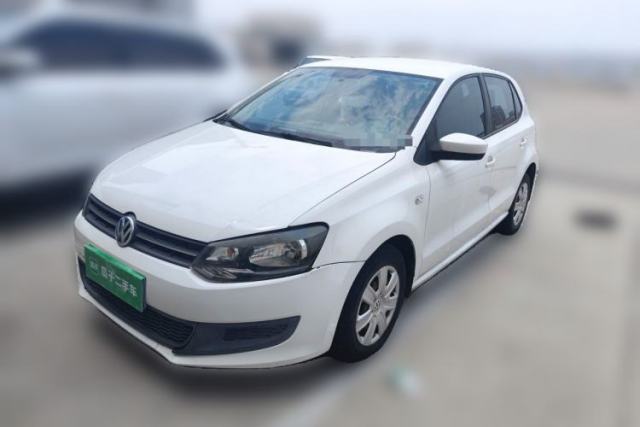 Used Volkswagen Polo 2013 1.4L Manual Fashion Edition