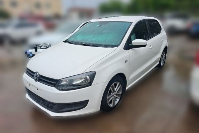 Ojetý Volkswagen Polo 2013 1.4L Manual Fashion Edition
