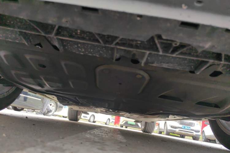 Used Volkswagen Polo 2013 1.6L Automatic Comfort Edition Chassis Front